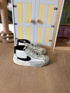 Nike Kids White and Black High-Top Sneakers